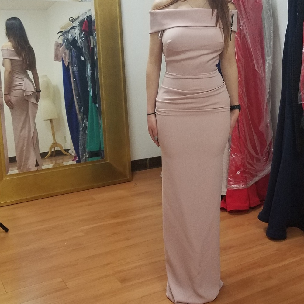 Nicole Bakti dress